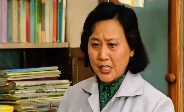 編輯部的故事電視劇簡介(編輯部的故事演員表)