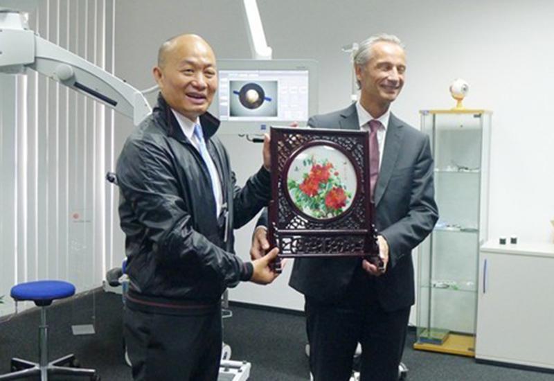 陳邦愛(ài)爾眼科(愛(ài)爾眼科創(chuàng)始人陳邦人生經(jīng)歷 )