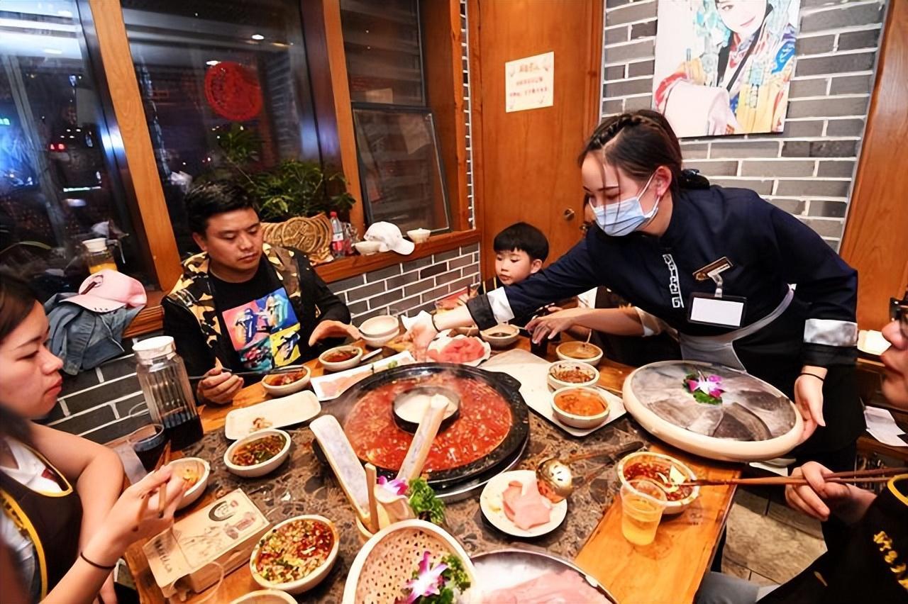 現在做什么行業能掙到錢?(現在做什么掙錢)