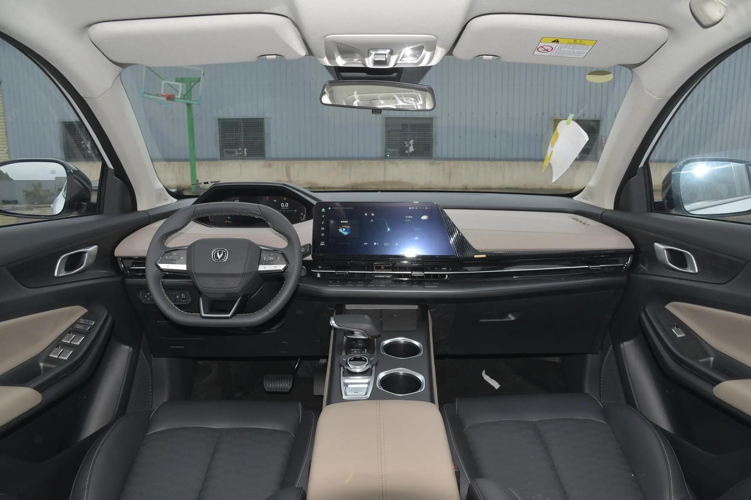 15萬左右的車排行榜(落地15萬左右買什么車好suv)