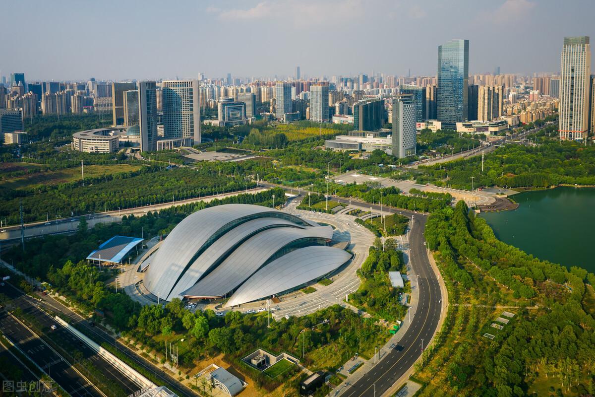 最新十大火爐城市排名(中國(guó)十大最熱的城市排名)