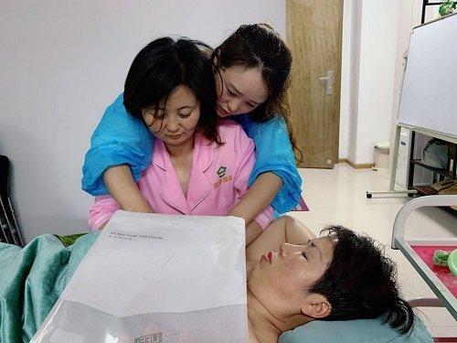 催乳師如何正確為新媽媽催乳？(怎么催乳)