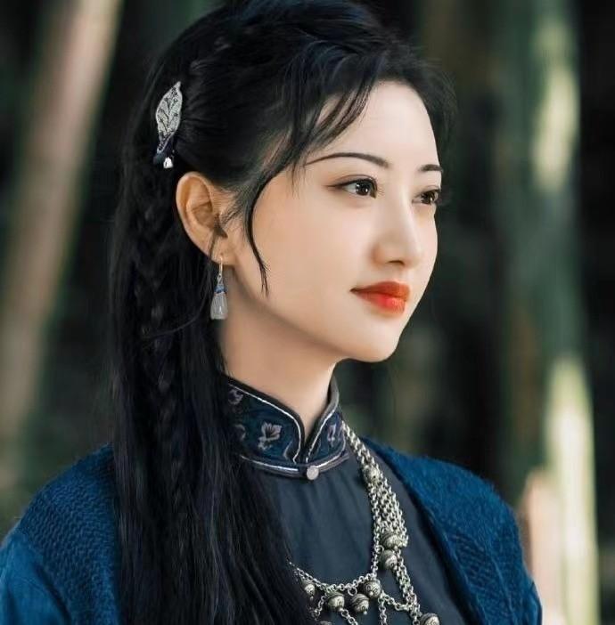 女明星人氣排行榜(222年女明星人氣排行榜)