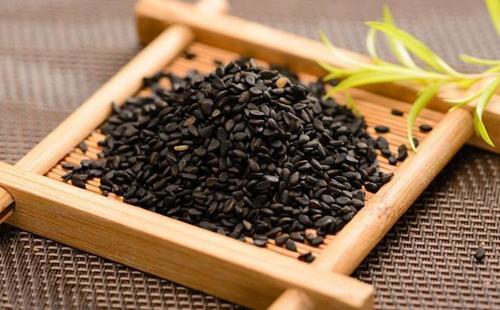黑發(fā)茶真的有效果嗎（烏發(fā)茶）