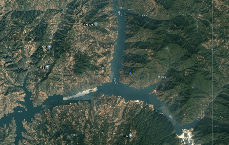 中國最大的水庫是哪一個(在哪里?叫什么名字)