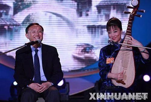 外交部300萬字涉美國發(fā)言都說了啥，通過外交部高翻張京精準有力的翻譯直擊美方痛點