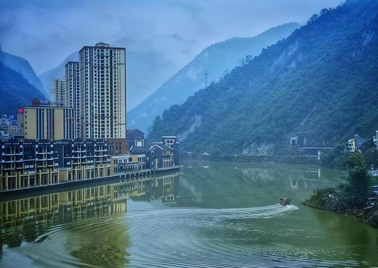 最窄的城市（中國上最窄的小道）