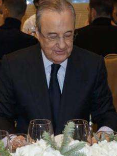 深夜里買醉經典說說：我獨自在深夜里買醉「精選77句推薦」