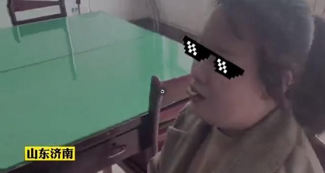 女子吃田螺吸住嘴唇求助消防員，已成功將田螺取下