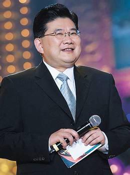 曹可凡被辭退「推薦上海主持一哥曹可凡被辭退」