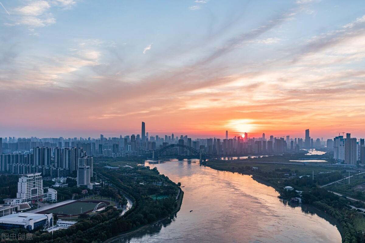 中國最富的省排名榜(中國前十名有錢的省)