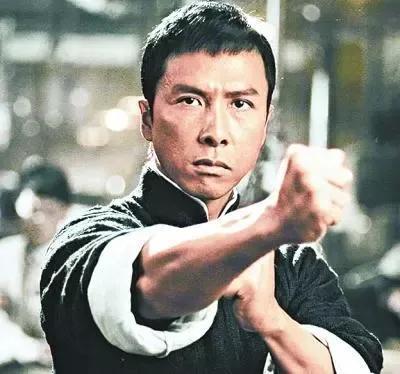 看電影的簡單心情說說：看電影發朋友圈配文字