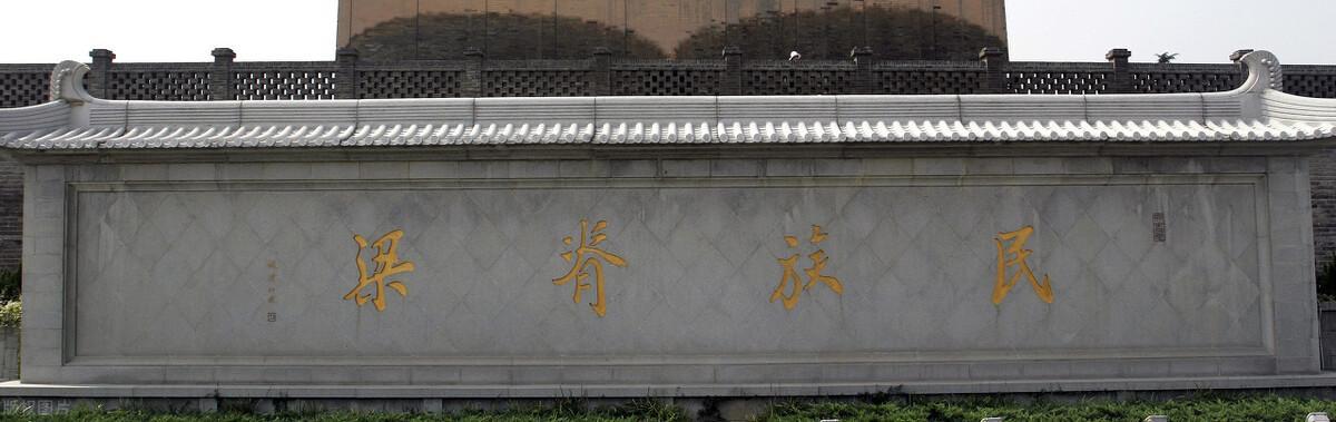 小學(xué)生歌頌國(guó)慶節(jié)的現(xiàn)代詩(shī)歌：2022適合國(guó)慶節(jié)朗誦的詩(shī)歌【最新推薦】