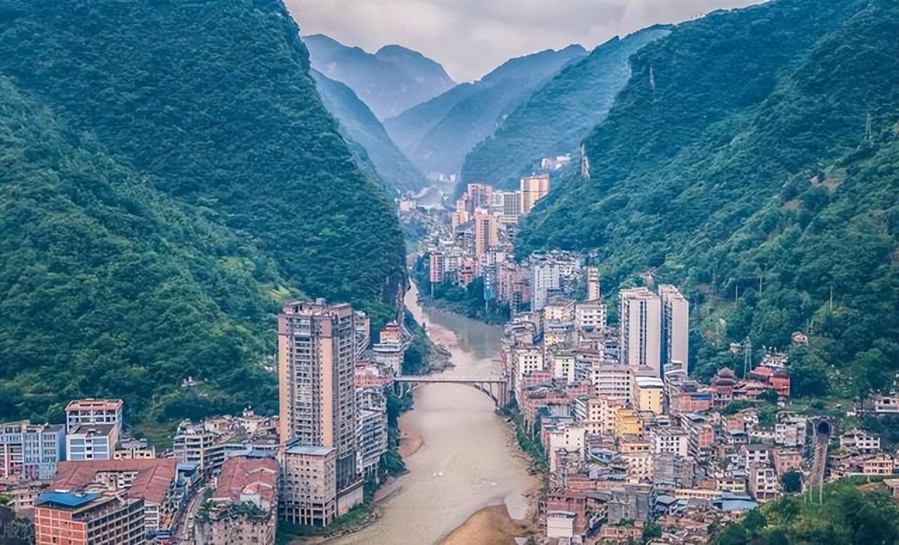 最窄的城市（中國上最窄的小道）