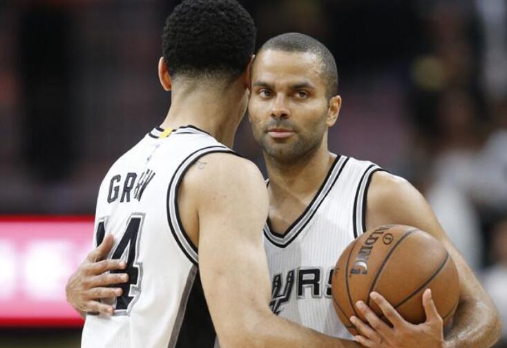 杜蘭特幾個(gè)總冠軍戒指（杜蘭特總冠軍戒指圖片）