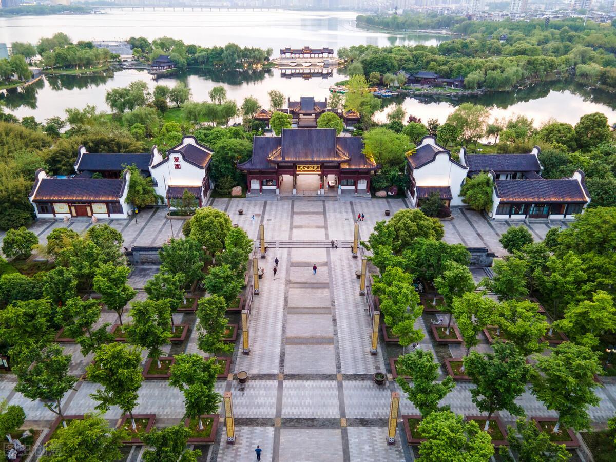 最新十大火爐城市排名(中國(guó)十大最熱的城市排名)