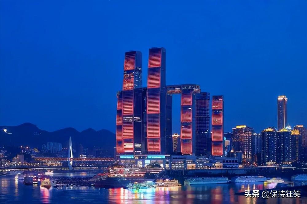 重慶高樓排名前十名(重慶最高的高樓有多少米)