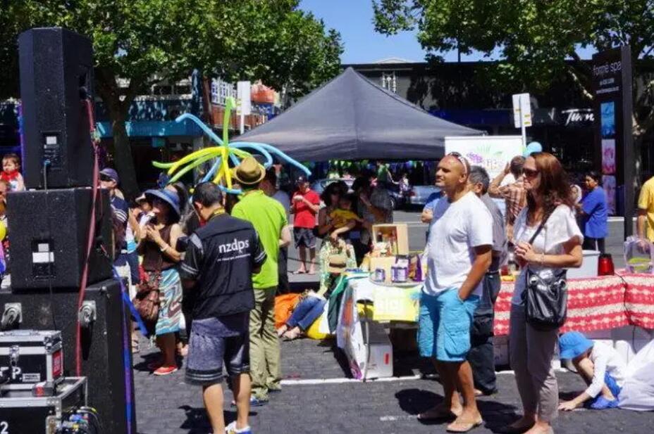 德國有多少個民族,分別是什么?(德國有多少人口)