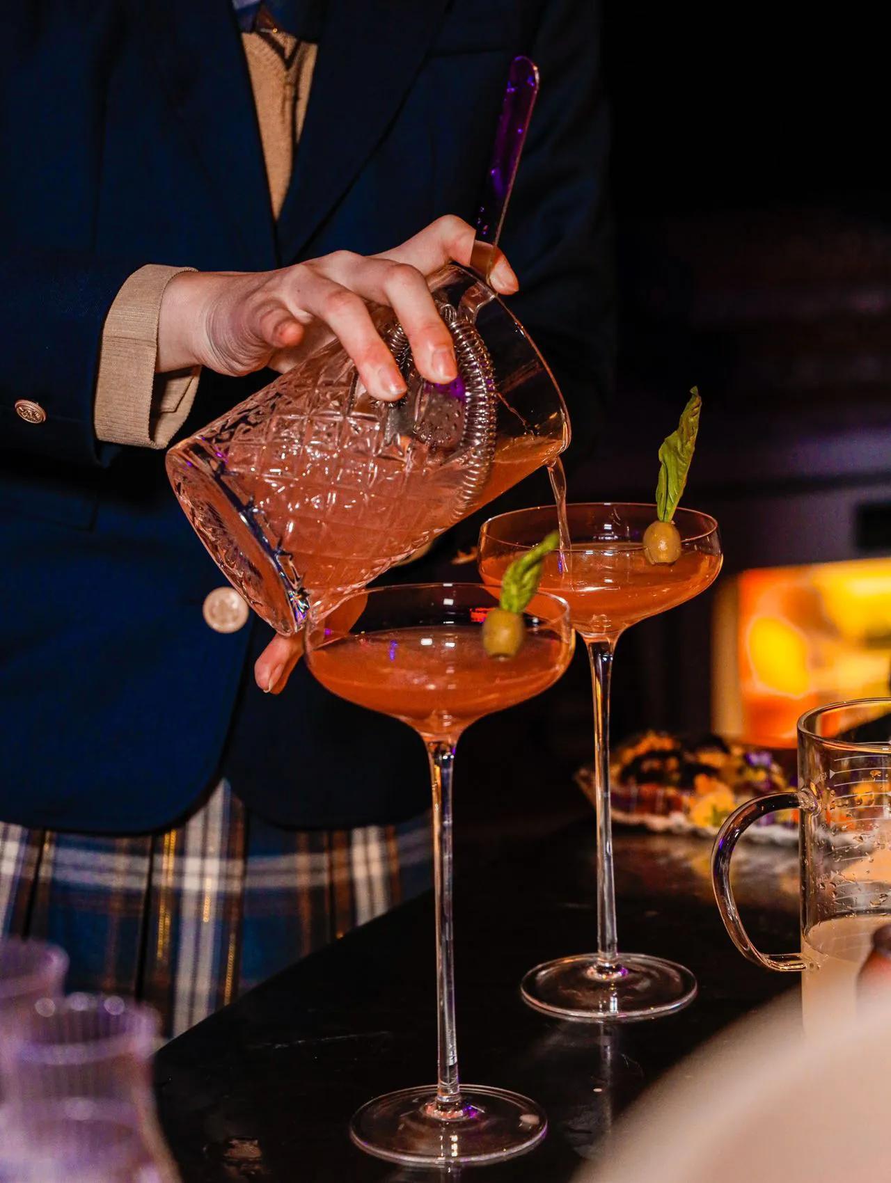 重慶酒吧哪里好玩(重慶特色酒吧推薦)