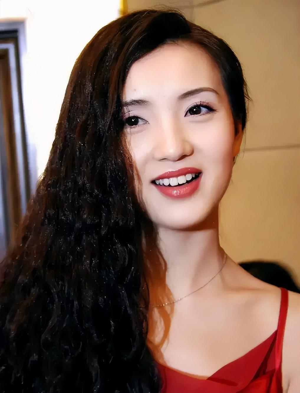 女明星人氣排行榜(222年女明星人氣排行榜)