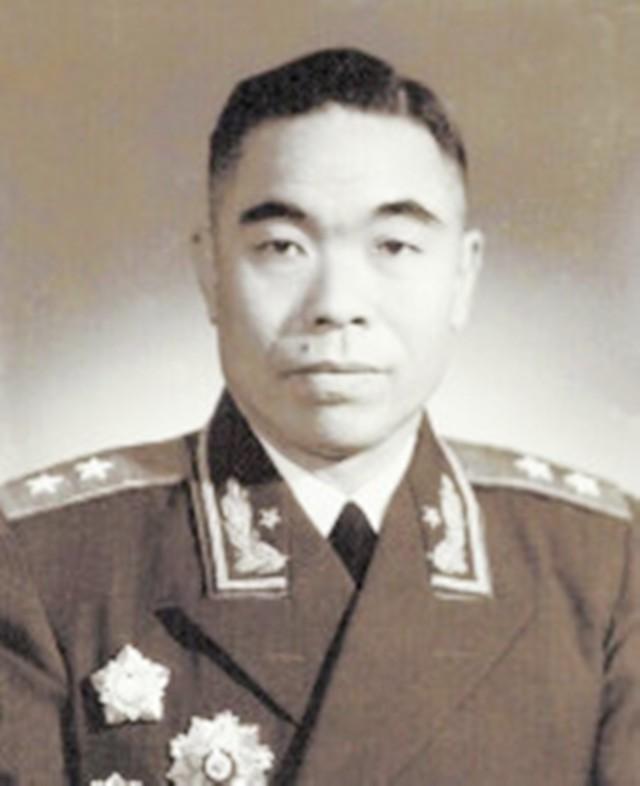 抗美援朝英雄人物事跡簡介(犧牲在抗美援朝戰場的10位志愿軍高級將領)