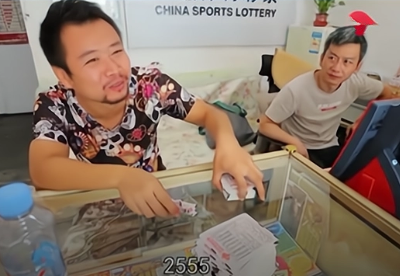 普通人真的能中500萬(wàn)嗎(堅(jiān)持買雙色球能否中500萬(wàn)頭獎(jiǎng))